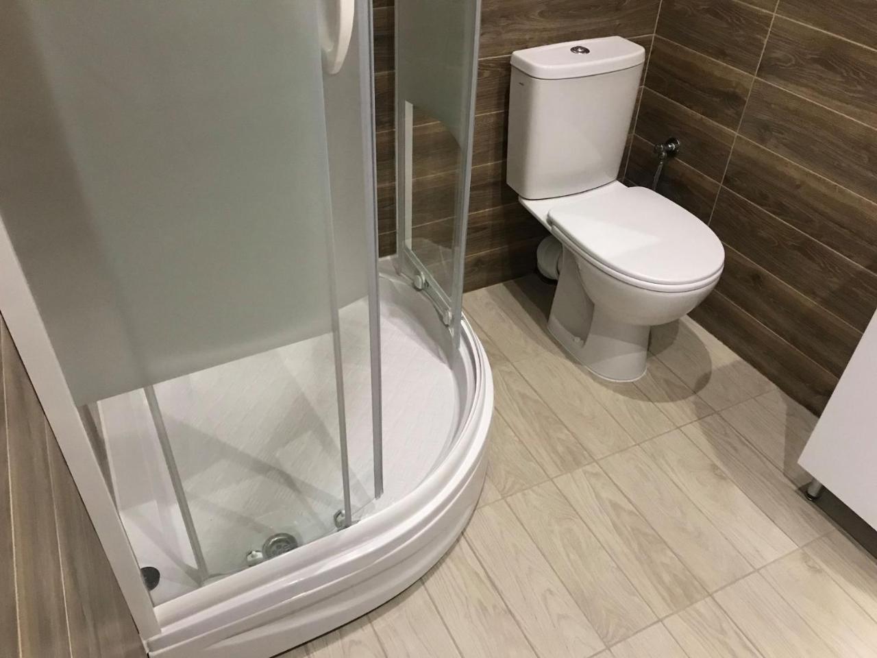 Modern Apartment Львов Экстерьер фото