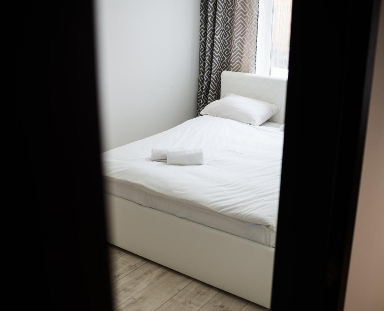 Modern Apartment Львов Экстерьер фото