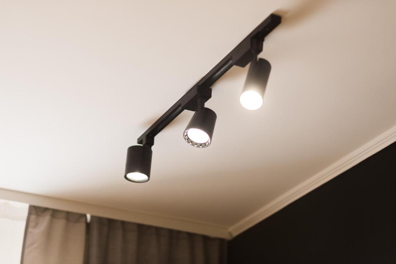 Modern Apartment Львов Экстерьер фото